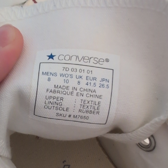 classic converse high tops - Picture 4 of 7